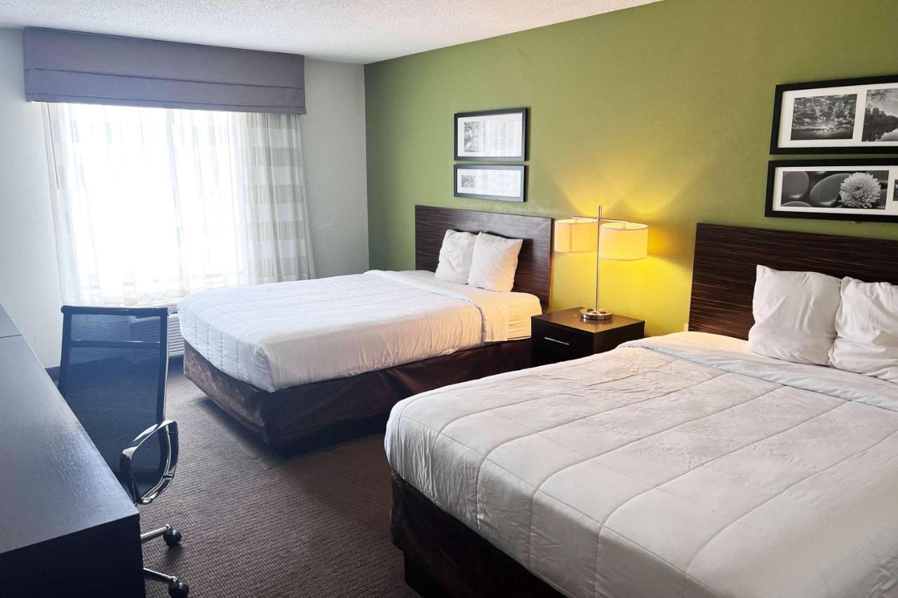 Ramada By Wyndham Jackson Ms Hotell Exteriör bild
